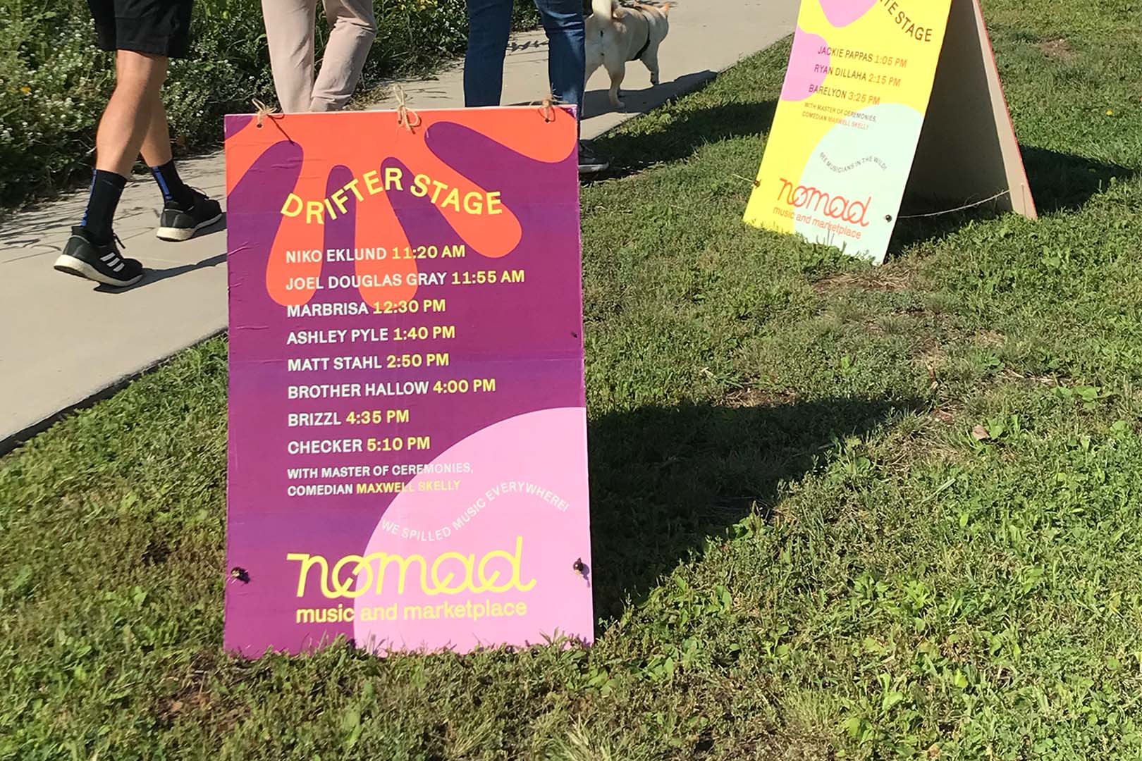 Stage-Sign2
